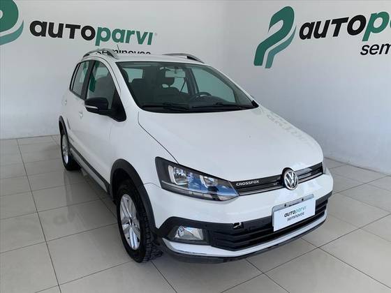 VOLKSWAGEN CROSSFOX 1.6 MSI FLEX 16V 4P MANUAL VOLKSWAGEN CROSSFOX 1.6 MSI FLEX 16V 4P MANUAL